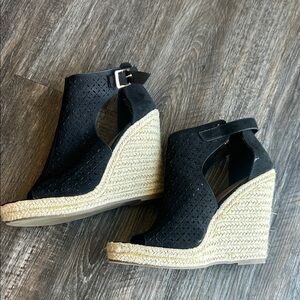 JustFab Black Peep-Toe Espadrilles